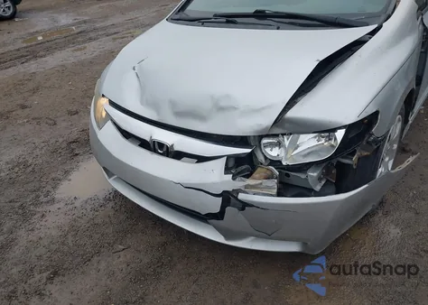 2010 Honda Civic Lx z USA, uszkodzony, nr VIN 2HGFA1F55AH578531